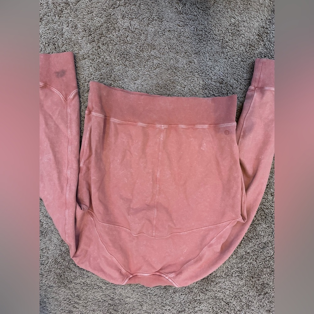 lululemon long sleeve sweat shirt